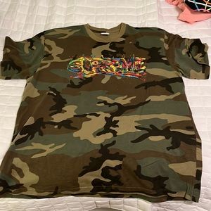 XL Supreme T shirt